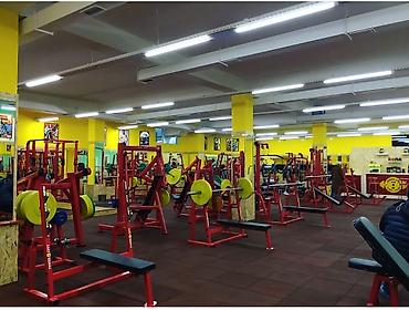Коммерческая недвижимость: Fitnes zalı biznes kimi satılır 52000 azn. Kişilər üçün parnoy da var — 9