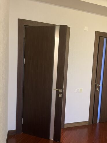 Фурнитура и комплектующие: Новый Межкомнатная дверь Самовывоз