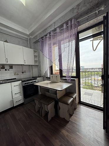 Продажа квартир: 1 комната, 32 м², Кок-Жар мкр Элитка, 8 этаж, Старый ремонт — 1