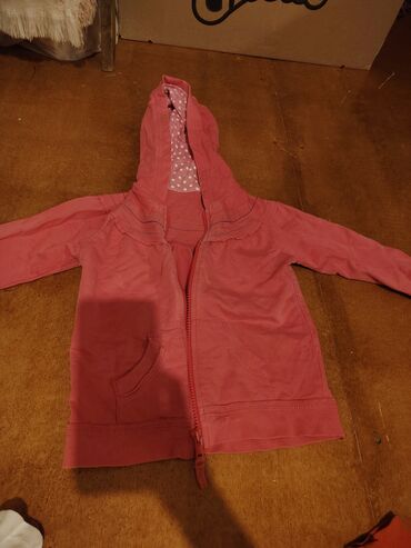 Jaketlər: Qiymetler ferqlidir. Wekilleri cevirin😊Uşaq kardiqanları dəsti - — 10