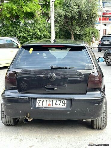 Volkswagen Polo: 1.6 l. | 2001 έ. | Χάτσμπακ