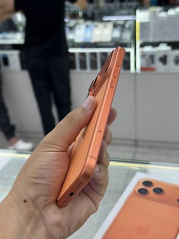 iphone x plus: IPhone 17 Pro Max, Б/у, 256 ГБ, Оранжевый, Коробка, 100 % — 5
