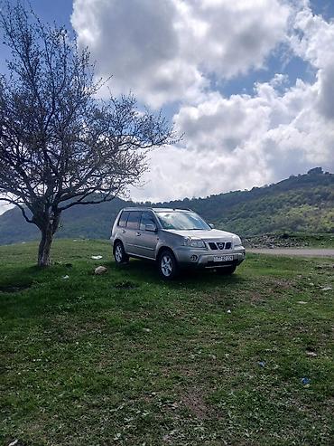 nisan altima: Nissan X-Trail: 2.2 l | 2003 il Ofrouder/SUV — 4