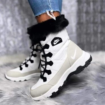 cizmice 37: Ankle boots, Nike, 41