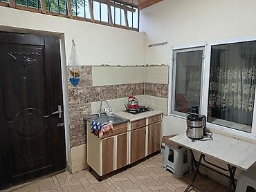 əmircanda ev: Suraxanı 3 otaqlı, 55 kv. m, Orta təmir — 5