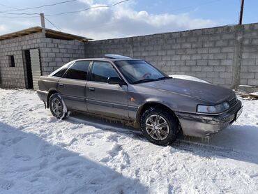 Mazda: Mazda 626: 1989 г., 2 л, Механика, Бензин, Хэтчбэк