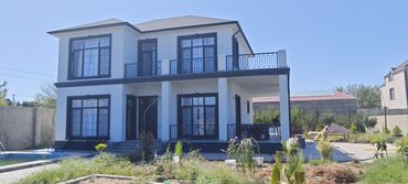 Pilləkən məhəccərləri: Müxtəlif dizaynda alüminium məhəccərlər təklif olunur. Ağ rəngli — 5