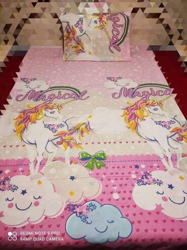 Ostale dečije stvari: Cena 2100 din Pamucna posteljina 100 % pamuk/sifon Sadrzaj seta: - — 6