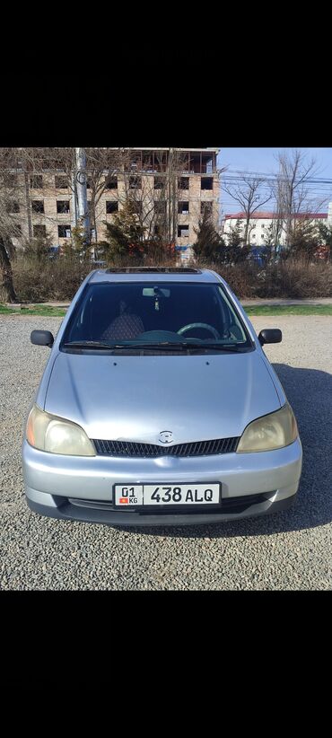 Toyota: Toyota Vitz / Platz / Yaris / Echo: 2000 г., 1.5 л, Автомат, Бензин, Седан