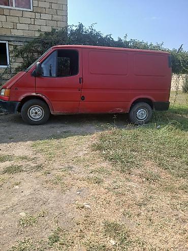 fortune təkər qiyməti: Ford Transit yük furgonu – qırmızı rəng - Kuzov: qapısız panel — 4