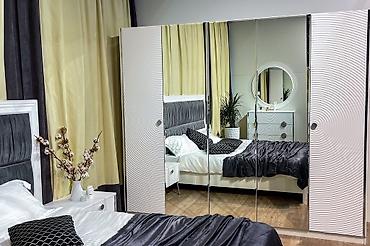 Спальные гарнитуры: Спальный гарнитур Зара 5 в современном стиле Состав: - Кровать с — 4