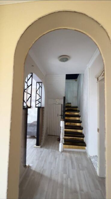 Uzunmüddətli kirayə evlər: 150 kv. m, 4 otaqlı — 5