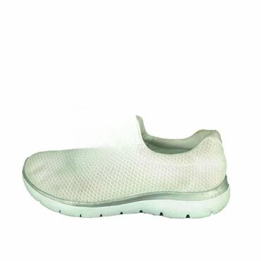 Women's Sneakers and athletic shoes: Skechers, 40 — 5
