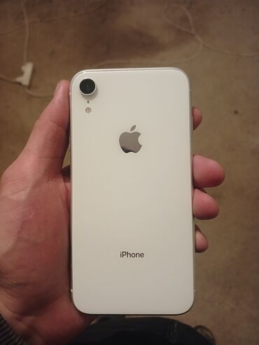 Apple iPhone: IPhone Xr, Б/у, 128 ГБ, White Titanium, Кабель, 89 %