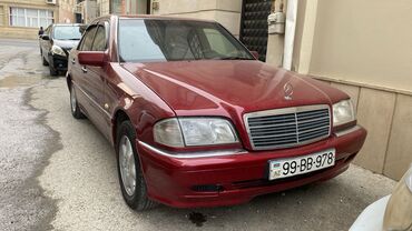 Mercedes-Benz: Mercedes-Benz C‑Class sedan (W202), al qırmızı rəng. - Kuzov: 4 — 1