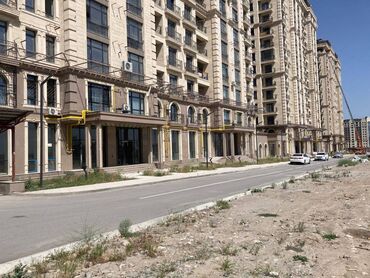 аренда клуб: Сдаю Офис, 129 м², В жилом комплексе, С отдельным входом