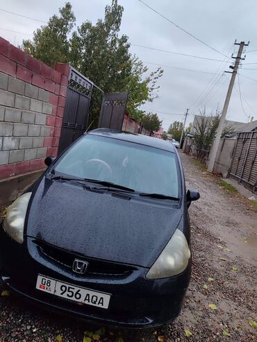 рассрочка авто фит: Honda Fit: 2003 г., 1.3 л, Автомат, Бензин