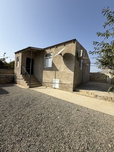 Həyət evləri və villaların satışı: 3 otaqlı, 81 kv. m, Orta təmir — 3