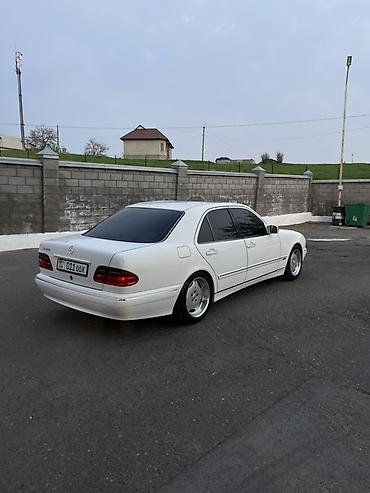 Mercedes-Benz: Mercedes-Benz E-Class: 2000 г., 3.2 л, Автомат, Седан — 4