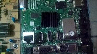 Aksesoari za TV i video: Telefunken B39F446A u delovima. Main board 17MB110 Power board — 2