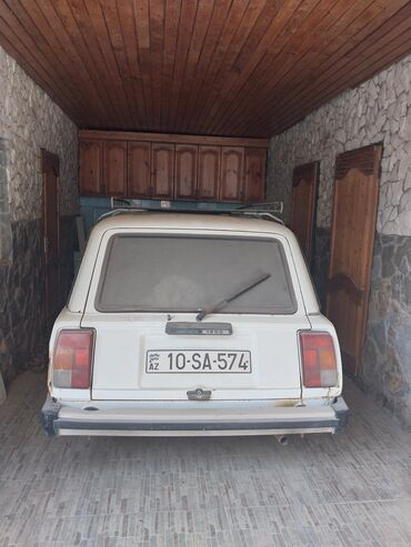 07 masni: VAZ (LADA) 2104: 1.5 l | 2000 il 243000 km Universal