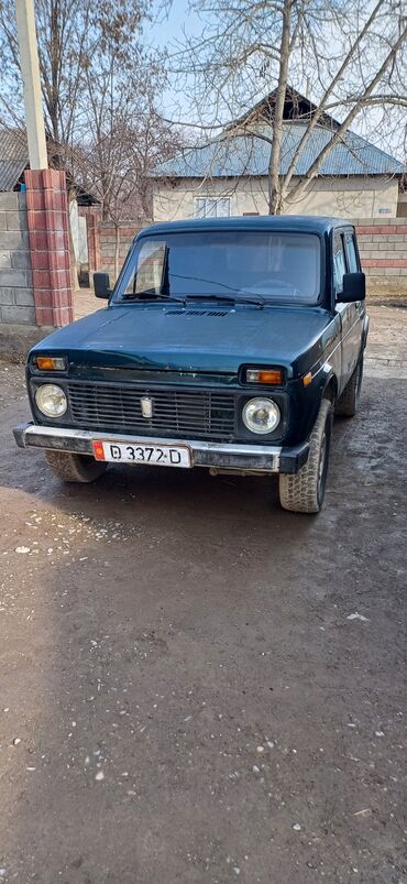 запах авто: ВАЗ (ЛАДА) 4x4 Нива: 1998 г., 1.7 л, Механика, Бензин