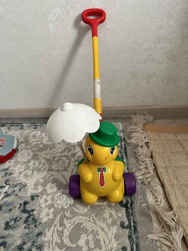 детская машинка каталка: Игрушка каталка зонтик при ходьбе крутится состояние отличное никаких