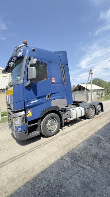 Тягачи: Тягач, Renault, 2014 г., Без прицепа — 3