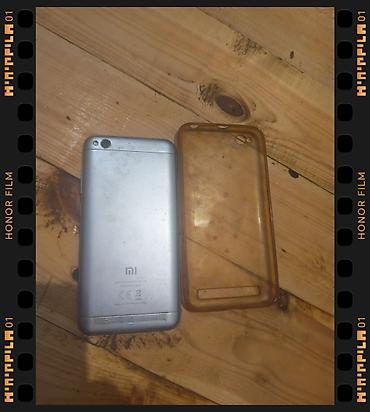 микрофон купить в баку: Redmi 5 Plus, 16 ГБ, цвет - Серебристый, Две SIM карты — 6
