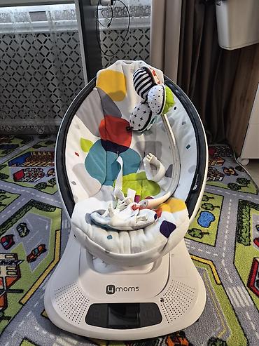 шезлог: Электрокачели 4moms mamaRoo - Инновационное кресло-качалка для — 1