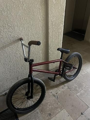 бу велосипеды бишкек: BMX-велосипед для стрит/парк катания. - Размер колес: 20" - Прямая — 3