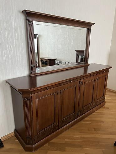 meblər: Qonaq otağı üçün mebel -Tumba böyük -Böyük ikiqapılı servant -TV — 2