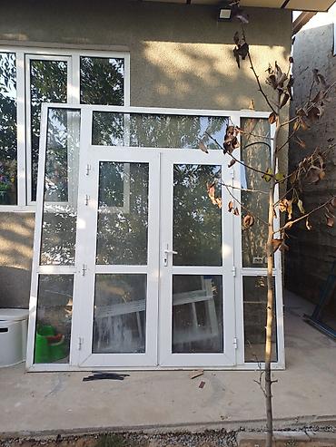 угловой диван с креслом: Пластиковая дверь, Б/у, Со стеклом — 2