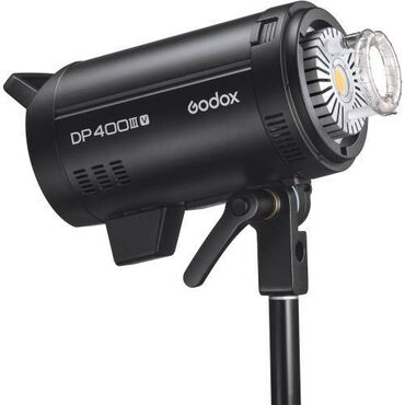 video işıq: Godox DP 400 III-V studiya işığı. DP 400 III-V peşkar studiya işığı