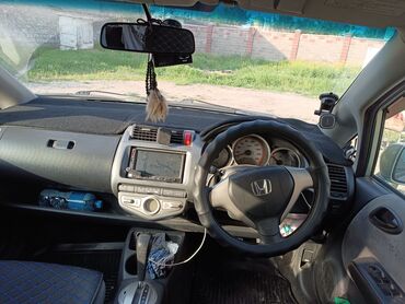 коврик на фит: Honda Fit: 2006 г., 1.3 л, Вариатор, Бензин, Седан