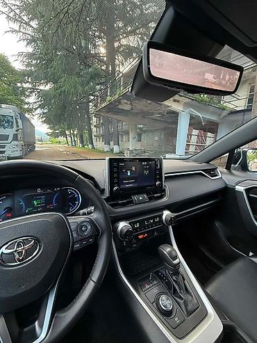 voxy noah: Toyota RAV4: 2021 г., 2.5 л, Вариатор, Гибрид, Кроссовер — 7