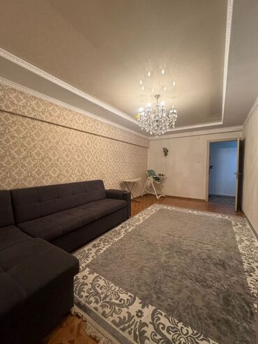 1 2 комнатная квартира: 2 комнаты, 51 м², Индивидуалка, 1 этаж, Евроремонт