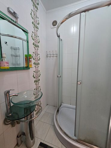 Долгосрочная аренда квартир: 3 комнаты, Собственник, Без подселения, С мебелью полностью — 20