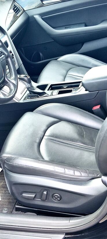 Hyundai: Hyundai Sonata: 1.7 l | 2016 il Sedan — 10