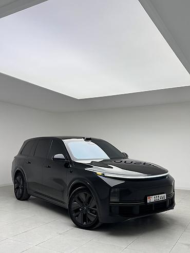 roewe ei5: Lixiang L9: 2023 г., 1.5 л, Автомат, Гибрид, Кроссовер — 1