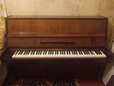 pianino gence: Pianino satilir,Belarus qiymet 400 Azn Unvan Bulbule Aynur92