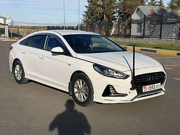 Hyundai Sonata: 2018 г., 2 л, Автомат, Газ, Седан