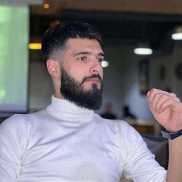 xadime isi axtariram 2023: Qelyanci̇ i̇si̇ axtari̇ram ciddi şəxslər narahat eləsin 8 il iş — 2