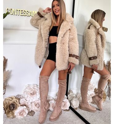 Krzneni kaputi: One size, Sa postavom, bоја - Mlečno-bela — 3