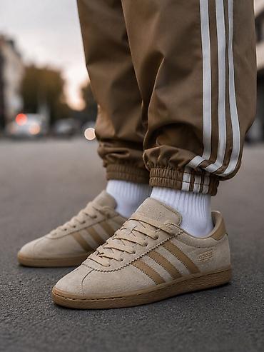 Мужские кроссовки, 42, Adidas, Б/у, цвет - Бежевый, Самовывоз, Платная доставка