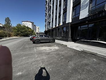 сдается бизнес: 🏢 СДАЁТСЯ КОММЕРЧЕСКОЕ ПОМЕЩЕНИЕ — 130 м² 📐 Площадь: 130 м² 🚪 — 7