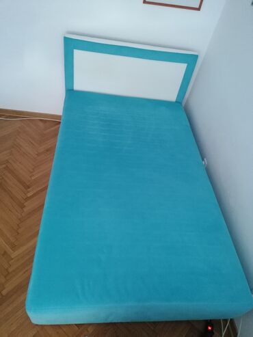 140x200 krevet: Krevet,ocuvan, dimenzije 1.20 sa 2m