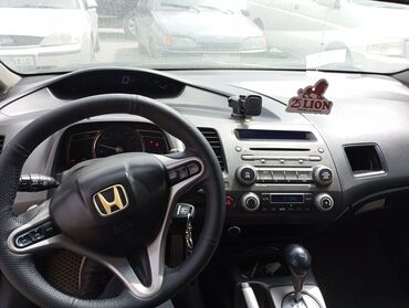 нонда цивик: Honda Civic: 2007 г., 1.8 л, Автомат, Бензин, Седан