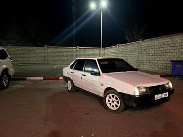 ВАЗ (ЛАДА): ВАЗ (ЛАДА) 21099: 1999 г., 1.5 л, Механика, Бензин, Хэтчбэк — 6