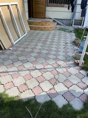 тратуарная плитка бу: Продам брусчатку за символическую сумму сами заберите адрес район